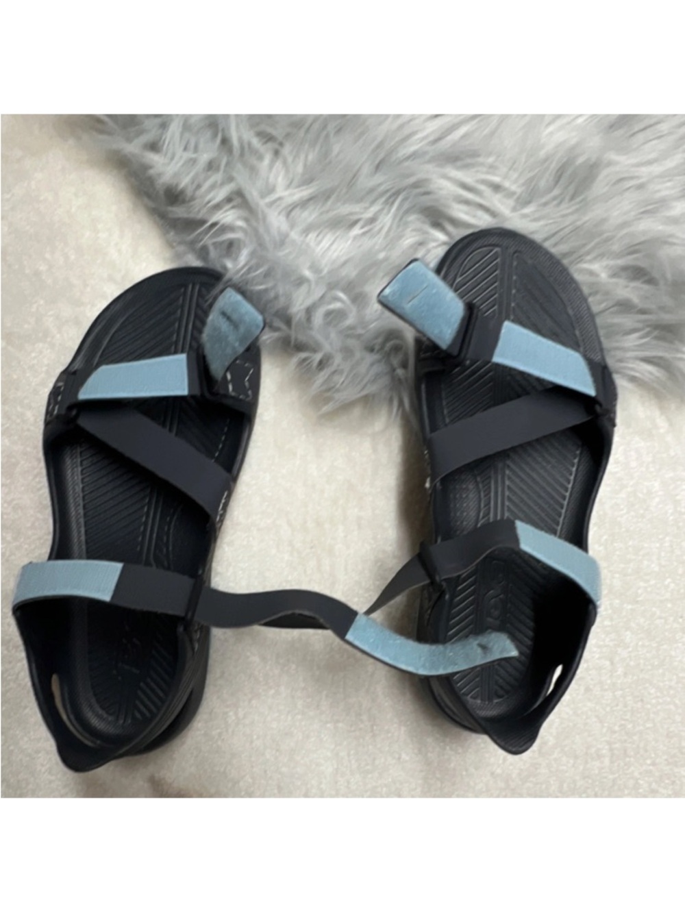 Teva Barracuda Men’s Black Sandals with Light Blue Accents Strappy  Size 8 - Picture 6 of 8